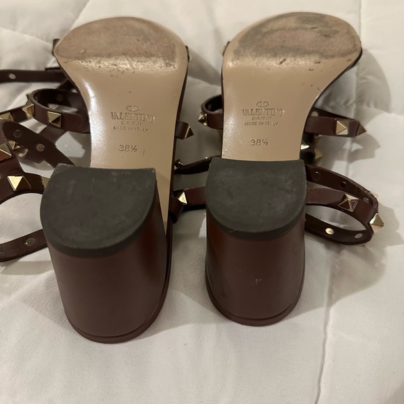 Valentino Rockstud Block Heel  Sandal - Picture 16 of 16